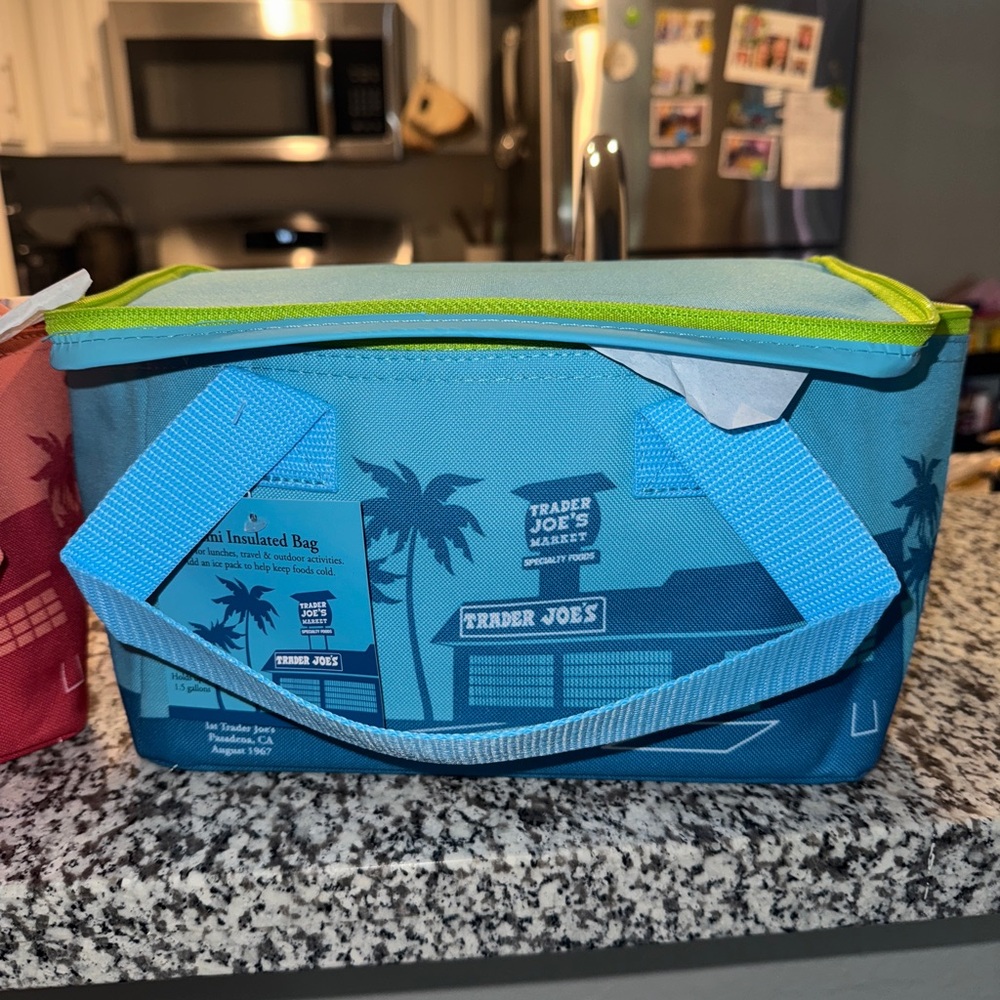 Trader Joe's Insulated Bag Set - Blue and Orange - Picture 3 of 4